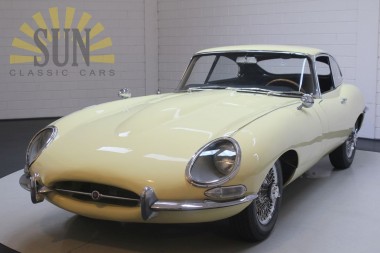 Jaguar E-Type S1 FHC 1967