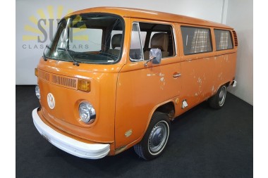 Volkswagen T2B 1977